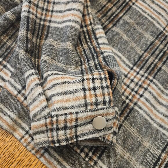 Altar'D State Destroyed Thick Plaid Flannel Shacket Abigail Cropped M Grunge Alt - Picture 4 of 8